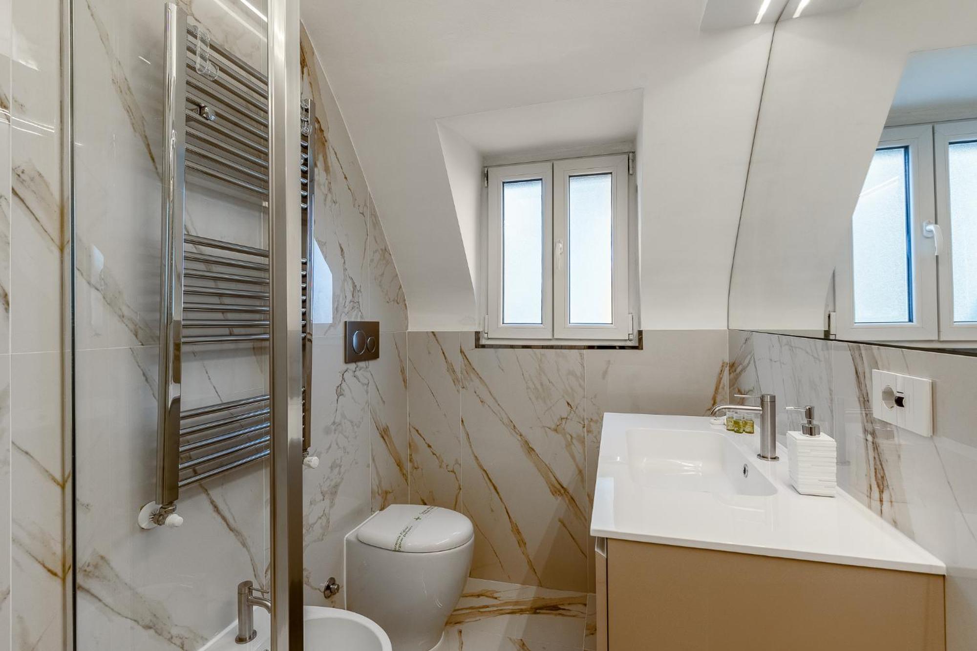 Luxury Skyview - Citylife - Mico Milaan